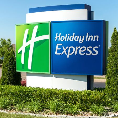 Holiday Inn Express & Suites Lexington Downtown Area-Keeneland, An Ihg Hotel Esterno foto